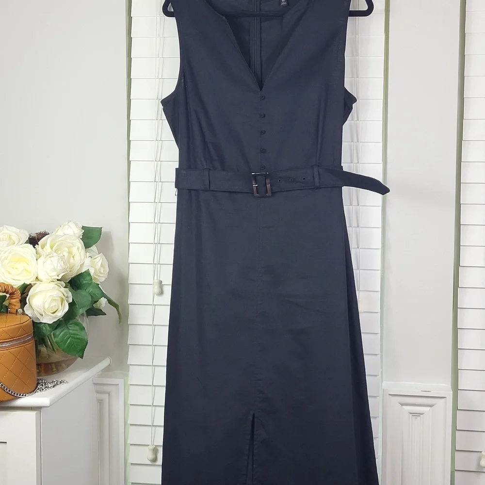 Banana Republic linen blend Classic Black Sleeveless Belted Midi Dress. Size 10‎